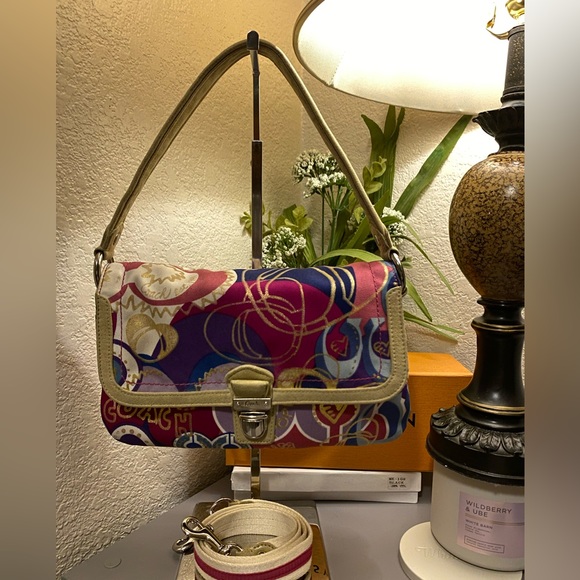 Coach Poppy two way bag - Picture 1 of 12
